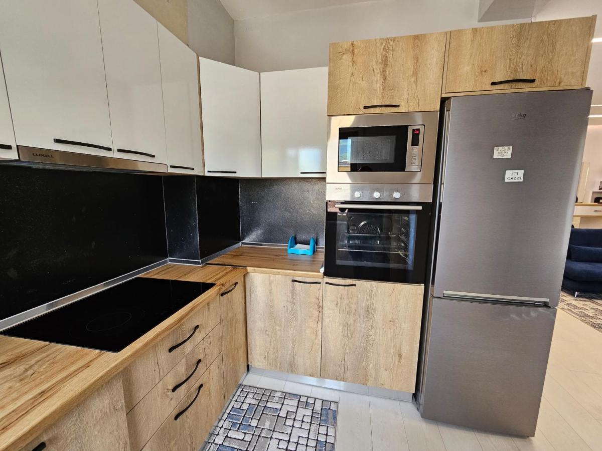 Tower Bridge Apartment 地拉那 外观 照片
