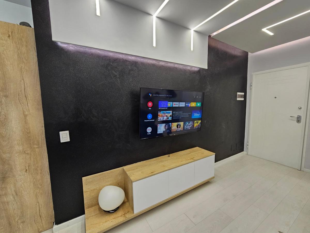Tower Bridge Apartment 地拉那 外观 照片
